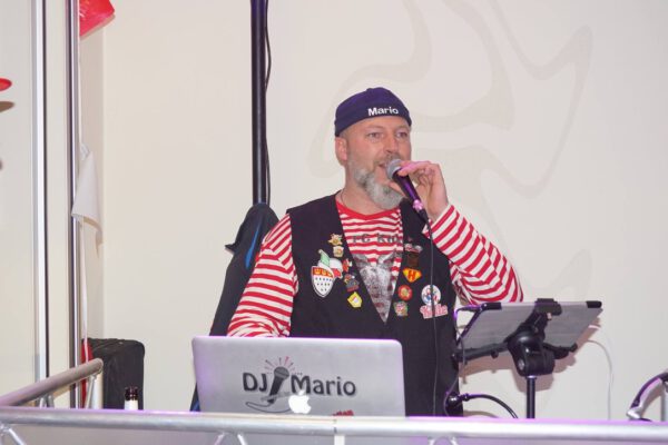 DJ Mario Bornheim | Karnevals-DJ buchen